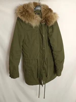 IQ BERLIN. Parka verde pelo T.36