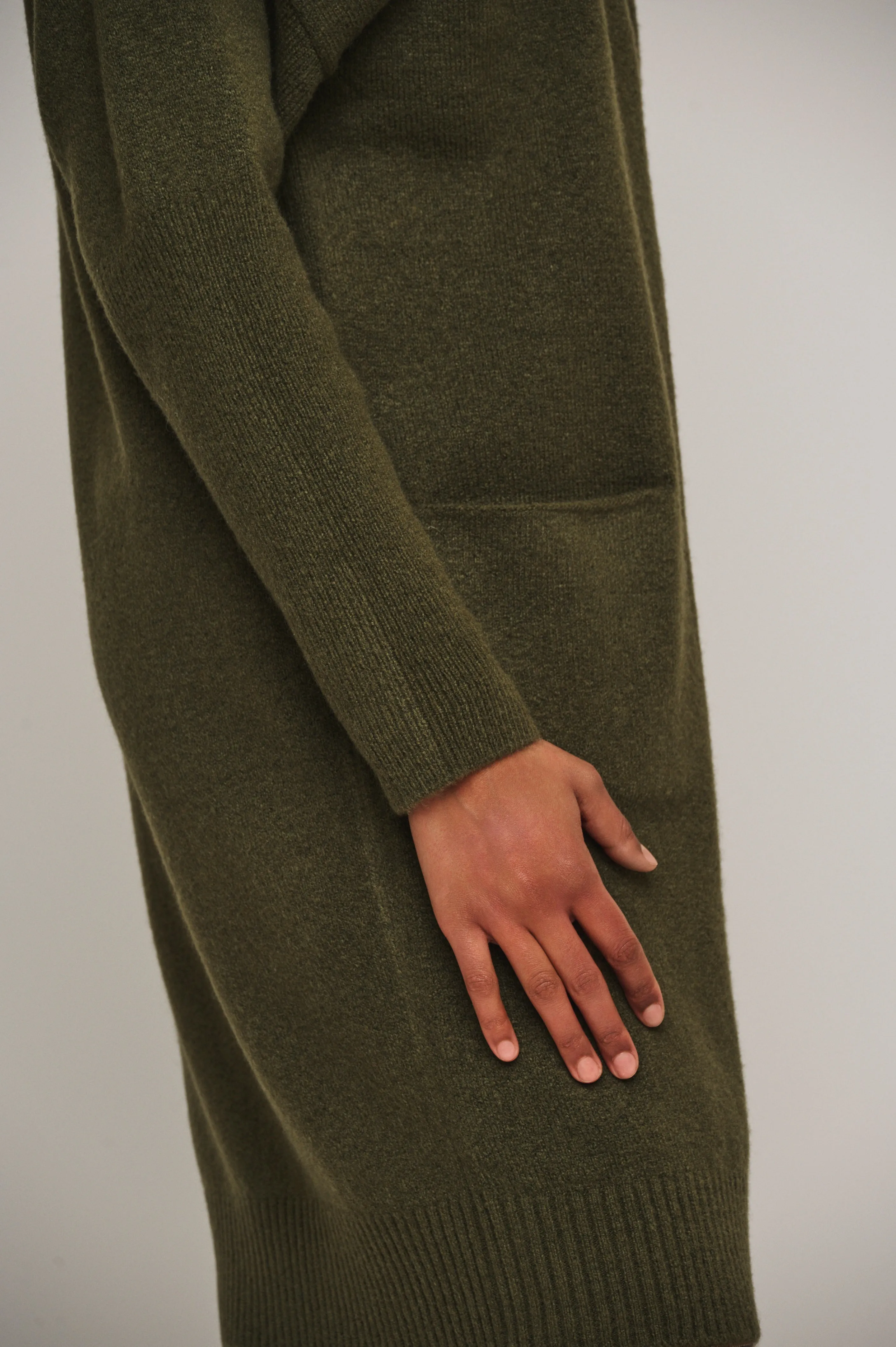 Kari Long Cardigan with Pockets