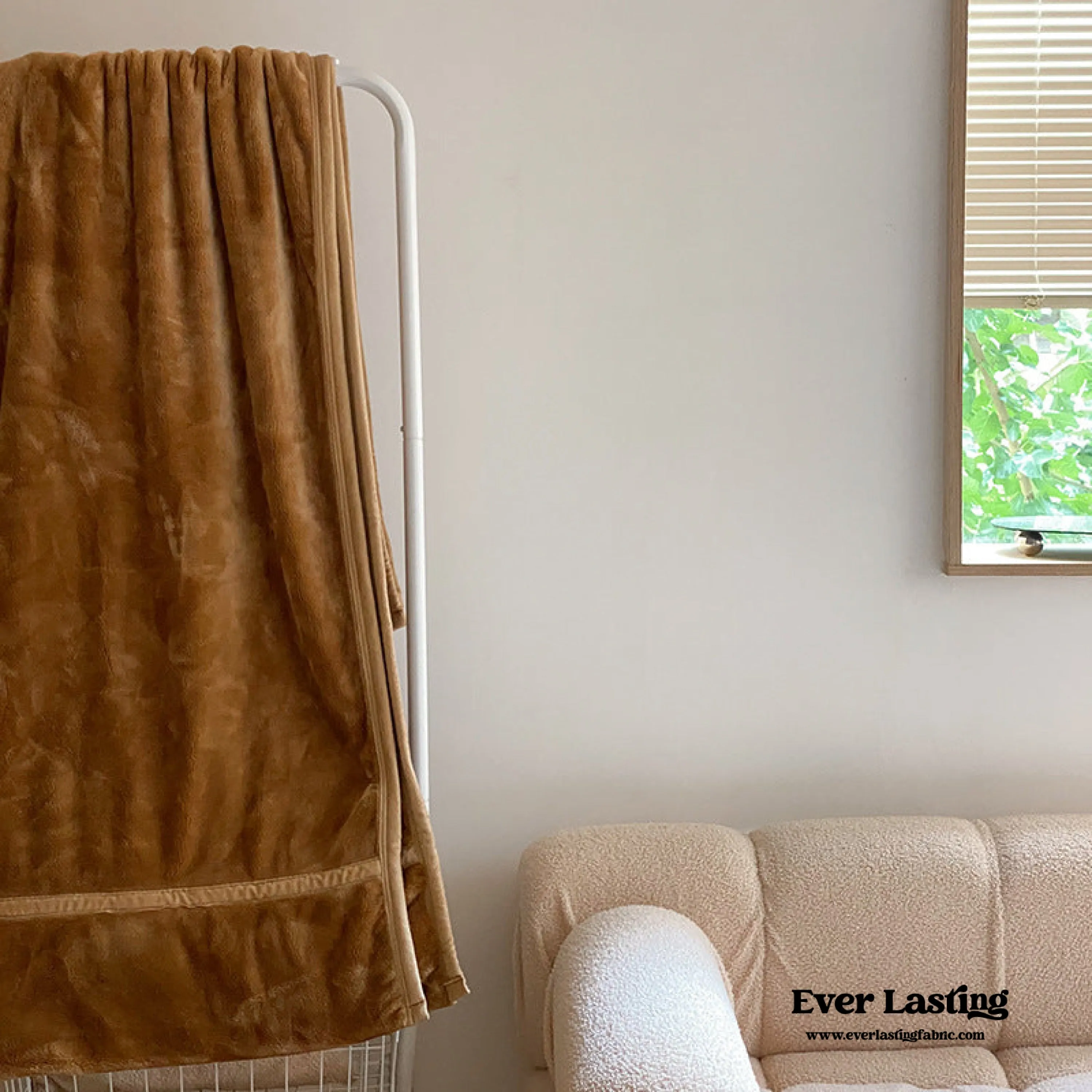 Warm Tone Lush Fleece Blanket / Blue
